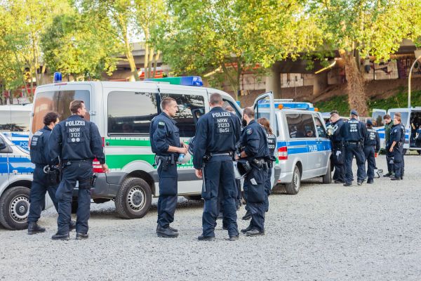 Wieder Großrazzia in Unterkünften für Leiharbeiter im Grenzgebiet