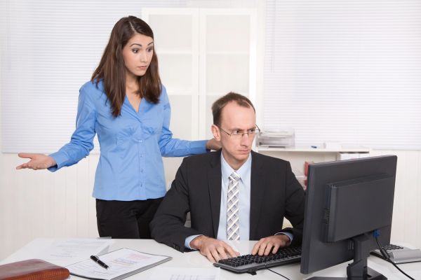 Mangelnde Arbeitsleistung und Fehlverhalten von Mitarbeitern: Was können Arbeitgeber tun?